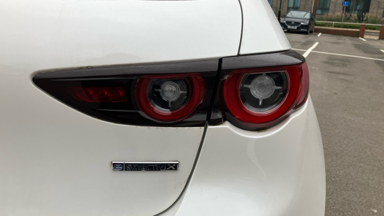 Mazda 3 2.0 e-Skyactiv X MHEV [186] Homura 5dr [Sunroof] Petrol Hatchback